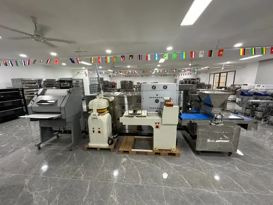 Wholesale CE Guangdong Suppliers Stainless Steel Gas Price Hotel Supplies Fast Food Machine Set List Catering Industrial Commercial Restaurant Kitchen Equipment